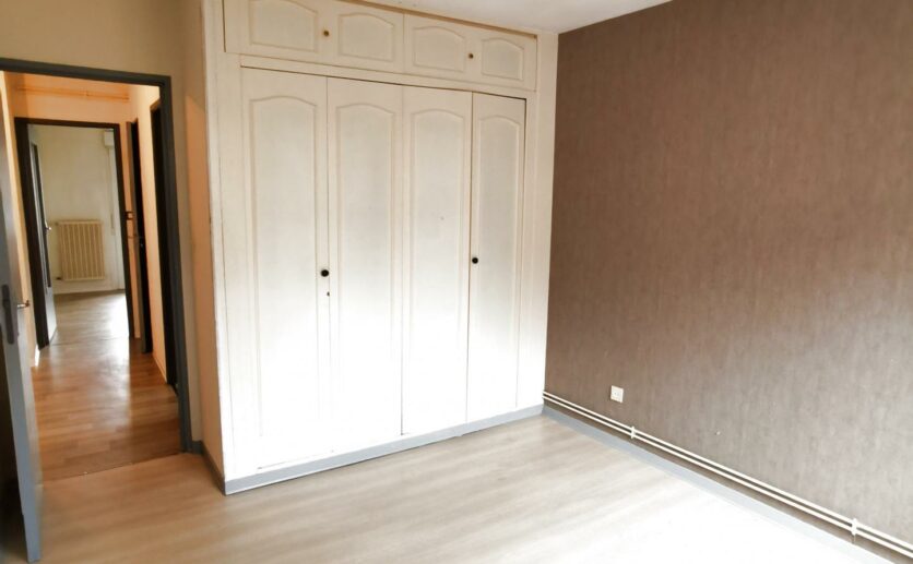 Valdoie : appartement type T3 avec cave et parking privatif