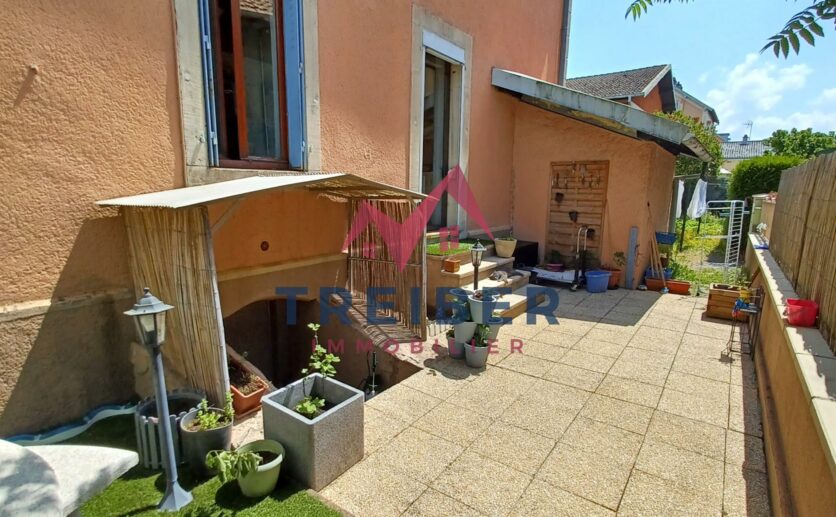 Appartement F4 Belfort en rez de jardin avec terrasse et garage