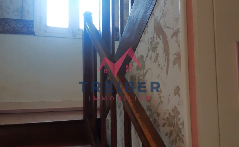 Maison avec 3 chambres sur 50 ares de terrain à 15 minutes d'Héricourt