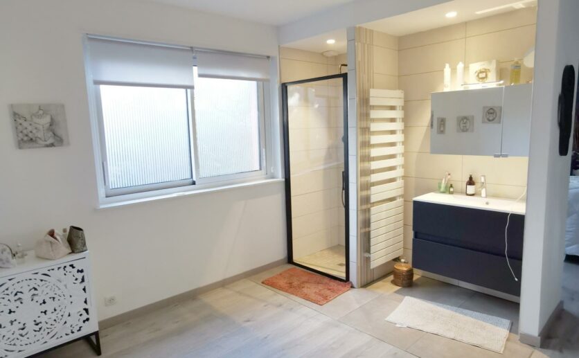 Maison Belfort de standing entièrement rénovée sur sous sol 1190m2 de terrain avec piscine chauffée