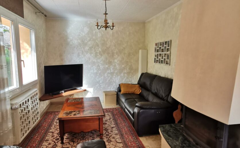 Maison Chèvremont sur 10 ares de terrain au calme avec terrasse,piscine, garage double : avec Treiber immobili