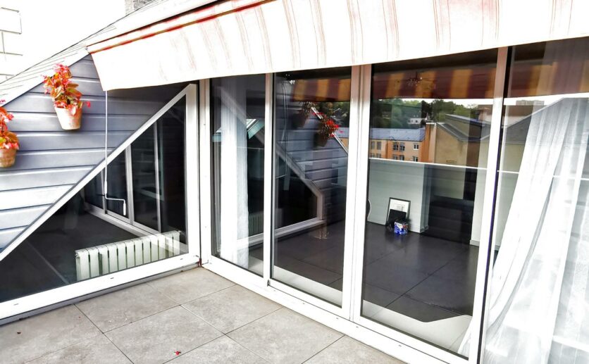 Belfort : Lot de deux appartements plein centre ville type T4 AVEC TERRASSE + un studio meublé de 21.35 au der