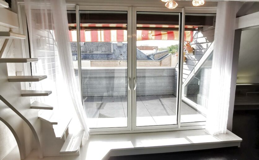 Belfort : Lot de deux appartements plein centre ville type T4 AVEC TERRASSE + un studio meublé de 21.35 au der