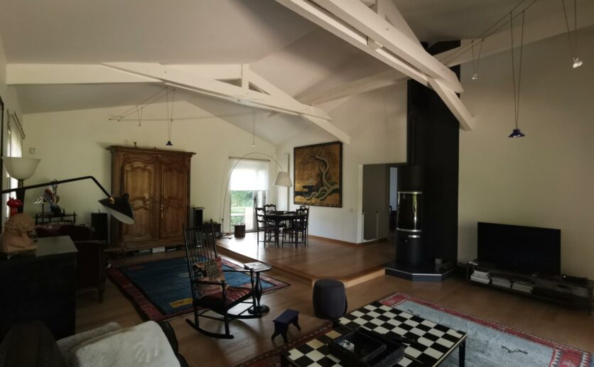Maison Châlonvillars de plain-pied, Belfort à 5 minutes. villa F6 sur 1345 m2 avec terrasse piscine sous sol g