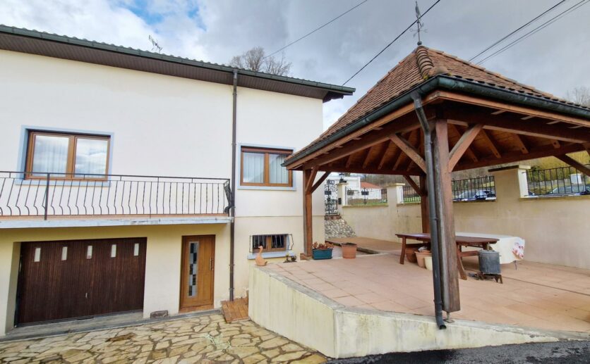 Maison 5 chambres première couronne Belfortaine.