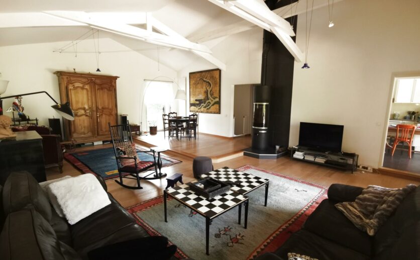 Maison Châlonvillars de plain-pied, Belfort à 5 minutes. villa F6 sur 1345 m2 avec terrasse piscine sous sol g