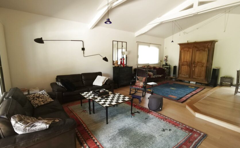 Maison Châlonvillars de plain-pied, Belfort à 5 minutes. villa F6 sur 1345 m2 avec terrasse piscine sous sol g