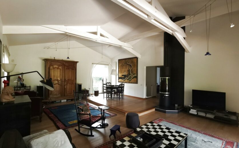 Maison Châlonvillars de plain-pied, Belfort à 5 minutes. villa F6 sur 1345 m2 avec terrasse piscine sous sol g