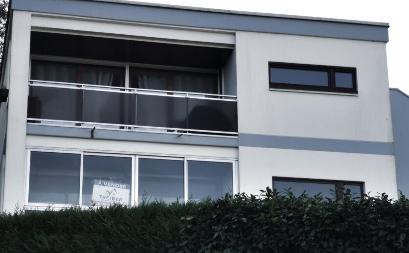 Appartement Eloie 5 pièces à vendre avec garage fermé et cave. En exclusivité proposé à la vente par l '