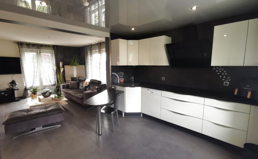 Maison Belfort 2 minutes du centre ville en exclusivité  maison type T6 disposant de 4 chambres avec Treiber i