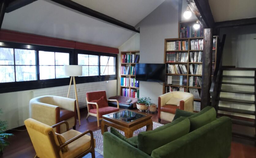 Belfort appartement de 143 m2, en duplex syle haussmannien situé au coeur de la Vieille ville avec garage.